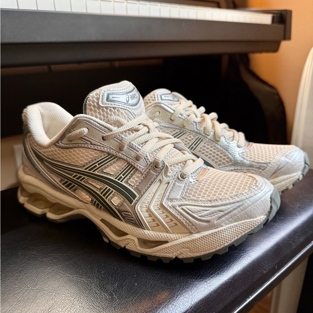Asics GEL-KAYANO 14